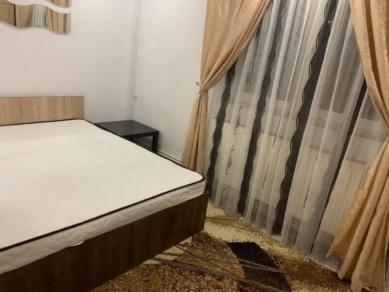 Militari garsoniera decomandata 29 mp zona Gorjului!